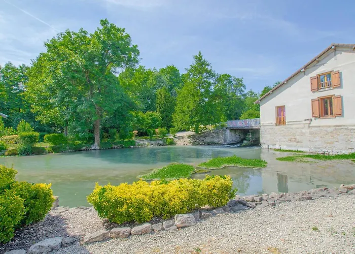 بيت للعطل Le Moulin De La Lhuitrelle Lhuitre